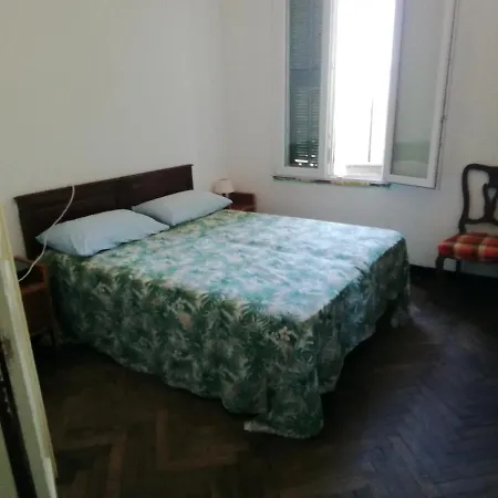 Collina Ampio Quadrilocale Con 2 Terrazzi Ferienhaus